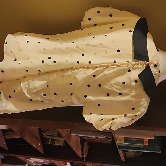 Marc By Marc Jacobs Cream and Black Blouse - Picture 4 of 6